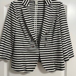 White House Black Market Jacket size 10